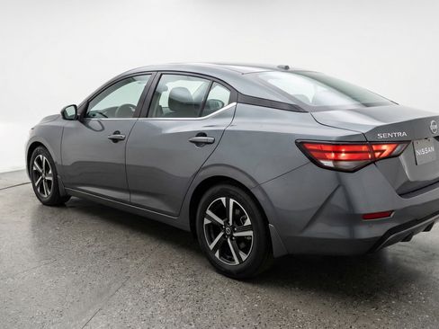 Used 2025 Nissan Sentra SV FWD image 6