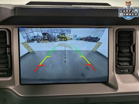 Used 2025 Ford Bronco Outer Banks image 14