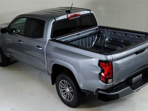 Used 2023 Chevrolet Colorado LT w/ LT Convenience Package II RWD image 21