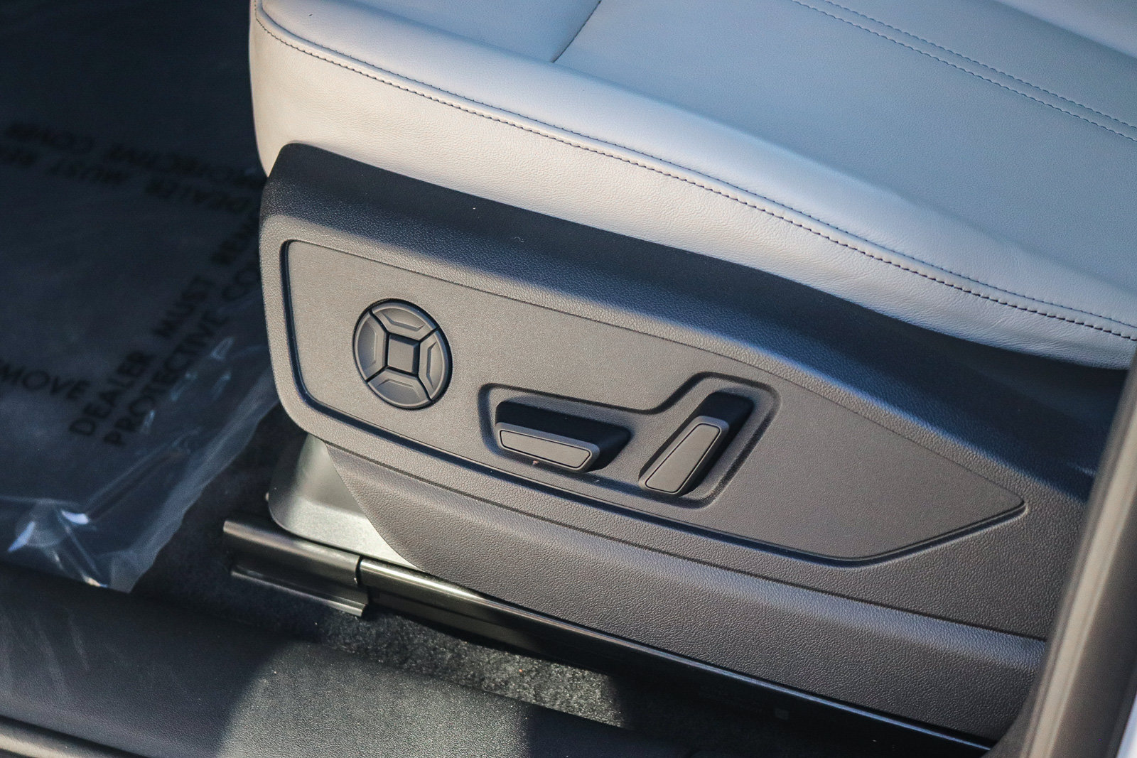 Used 2025 Audi Q5 Premium AWD/4WD image 22