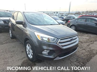 Used 2019 Ford Escape SE