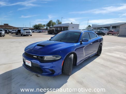 Used 2022 Dodge Charger Scat Pack w/ Daytona Edition Group image 3