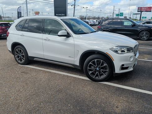 Used 2017 BMW X5 sDrive35i image 2