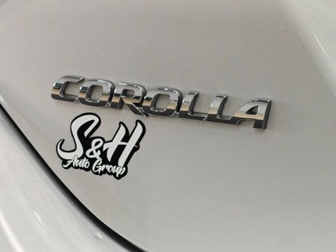 Used 2017 Toyota Corolla SE FWD image 34