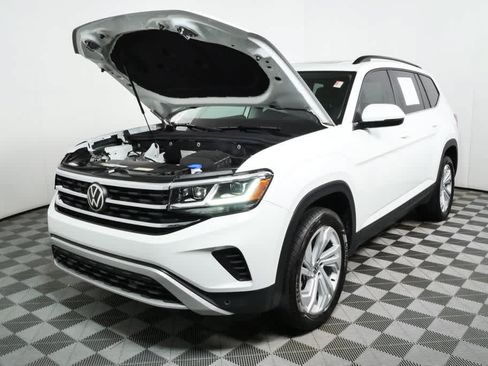 Certified 2022 Volkswagen Atlas SE FWD image 34