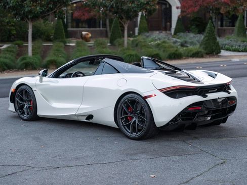 Used 2021 McLaren 720S Spider image 66