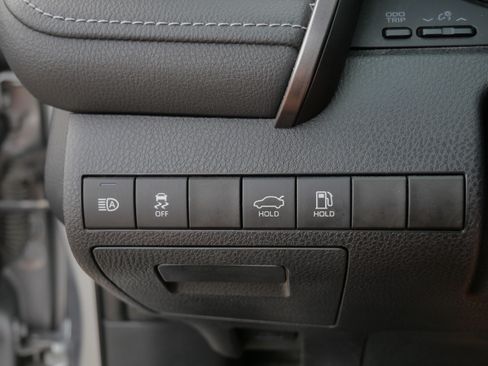 Certified 2023 Toyota Camry SE FWD image 27