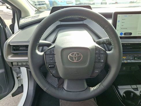 Used 2024 Toyota Prius XLE image 19