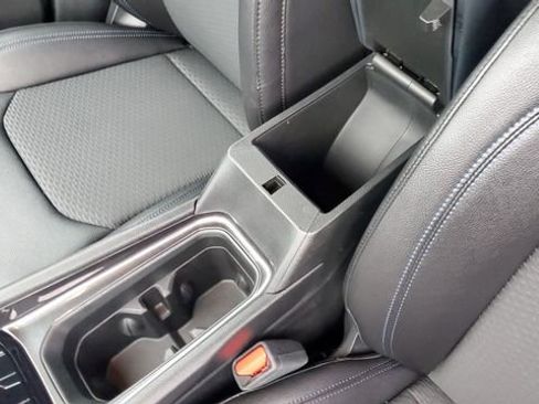 Certified 2024 Jeep Compass Latitude image 18