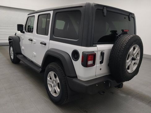 Used 2018 Jeep Wrangler Unlimited Sport S AWD/4WD image 5