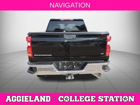 Used 2024 Chevrolet Silverado 2500 LT image 5