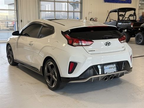 Used 2021 Hyundai Veloster Turbo image 5