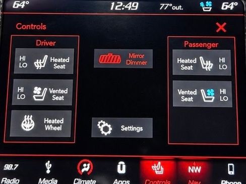 Used 2018 Dodge Challenger SRT Hellcat RWD image 28
