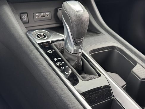 New 2025 Nissan Sentra SV w/ Trunk Package image 29