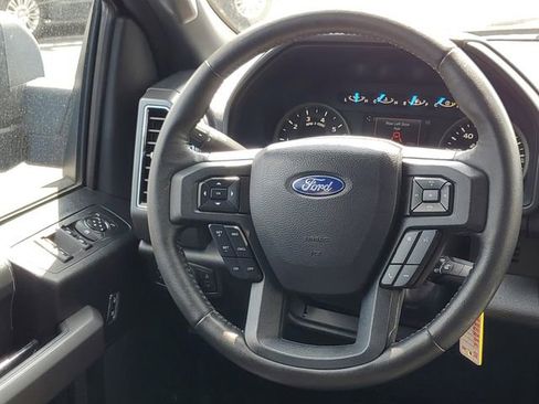 Used 2020 Ford F150 XLT w/ Equipment Group 302A Luxury AWD/4WD image 25