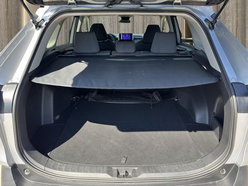 Used 2025 Toyota RAV4 XLE image 24
