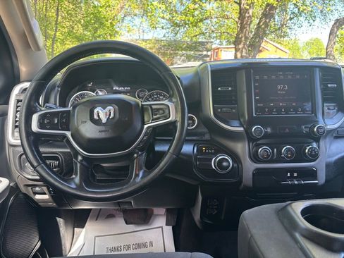 Used 2019 RAM 1500 Big Horn image 8