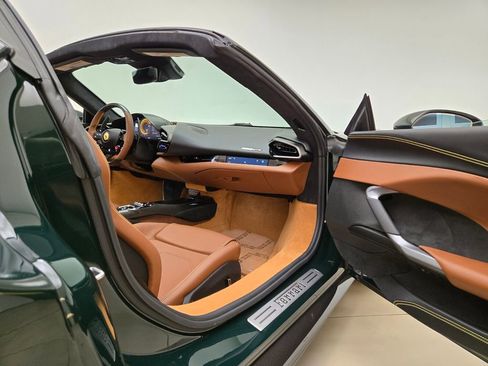Used 2024 Ferrari 296 GTS RWD image 22