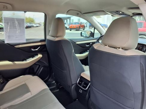 Used 2025 Subaru Outback Premium w/ Popular Package #1A image 20