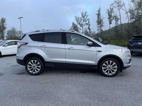 Used 2018 Ford Escape Titanium w/ Ford Safe & Smart Package image 27