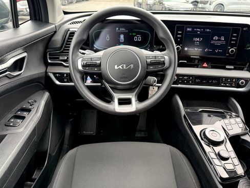 Used 2023 Kia Sportage LX AWD/4WD image 36