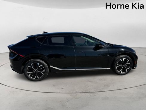 Certified 2024 Kia EV6 Wind image 3