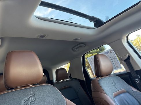 Used 2021 Ford Bronco Sport Outer Banks w/ Outer Banks Package image 18