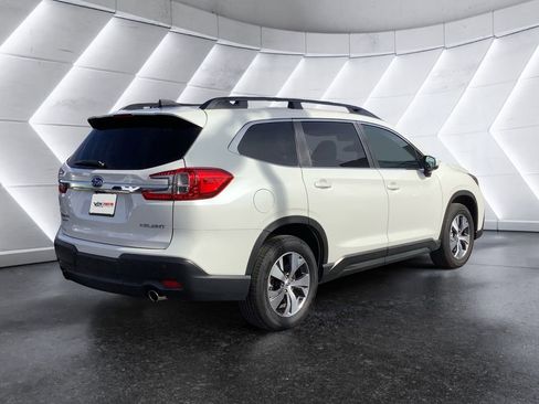 Certified 2024 Subaru Ascent Premium w/ Convenience Package image 4