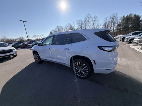 New 2026 Buick Enclave Avenir w/ Super Cruise Package image 6