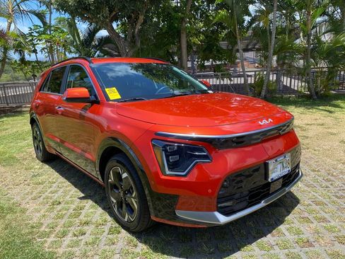 Used 2023 Kia Niro Wave FWD image 19