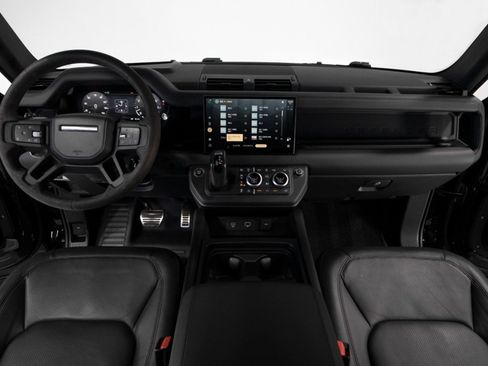 Used 2023 Land Rover Defender 90 V8 image 22