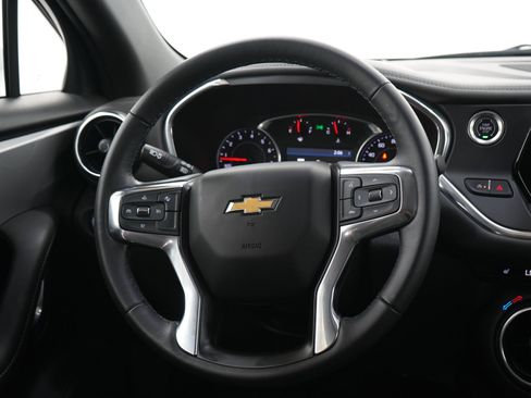 Used 2022 Chevrolet Blazer LT w/ Sound & Technology Package AWD/4WD image 17