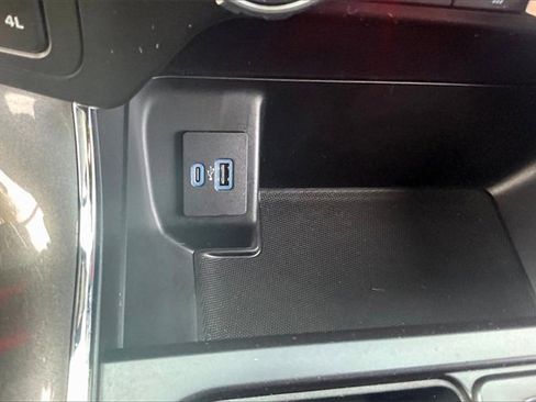 Used 2022 Ford F150 XLT w/ Equipment Group 302A High image 33