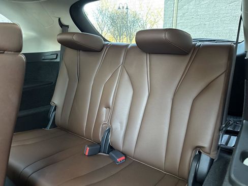 Used 2022 Acura MDX SH-AWD w/ Technology Package image 28