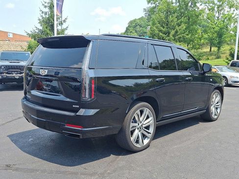 Used 2025 Cadillac Escalade Sport Platinum w/ LPO, Floor Liner Package AWD/4WD image 6