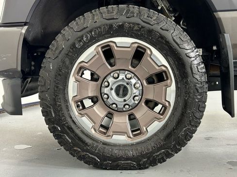 Used 2024 Ford F350 King Ranch image 38