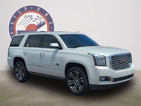 Used 2019 GMC Yukon Denali w/ Denali Ultimate Package RWD image 1