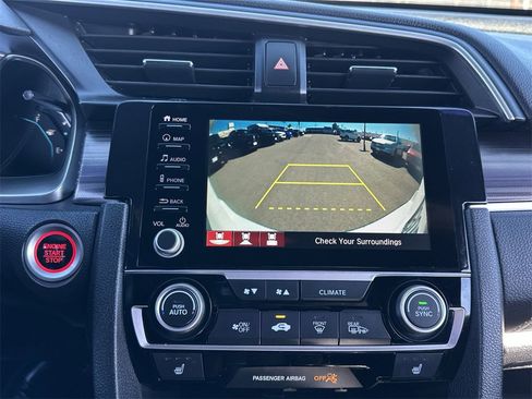 Used 2019 Honda Civic Touring image 25