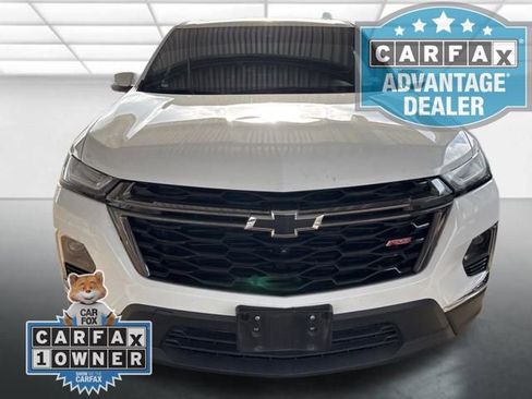 Used 2023 Chevrolet Traverse RS w/ LPO, Floor Liner Package image 2