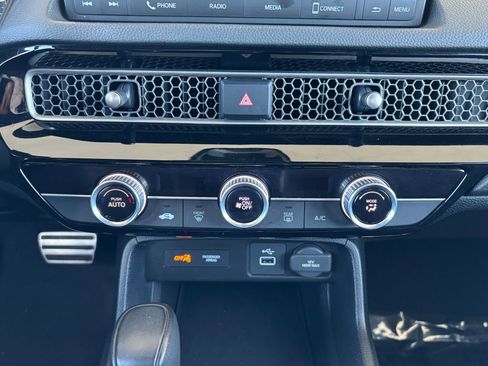 Used 2024 Honda Civic Sport image 15