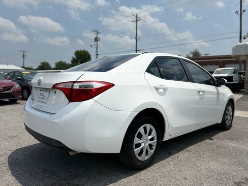 Used 2014 Toyota Corolla L FWD image 3