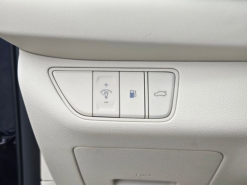 New 2026 Genesis G70 2.5T Prestige image 34