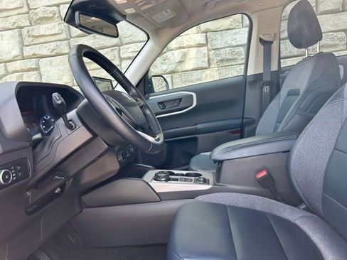 Used 2023 Ford Bronco Sport Outer Banks w/ Tech Package image 8