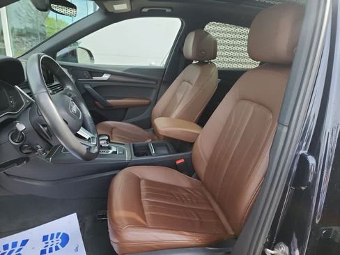 Used 2018 Audi Q5 2.0T Premium Plus w/ Premium Plus Package AWD/4WD image 3