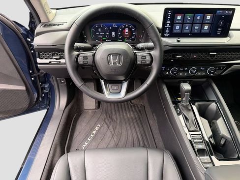 Used 2025 Honda Accord Touring image 21