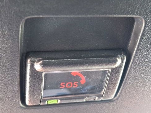 Certified 2024 Toyota Camry SE image 25