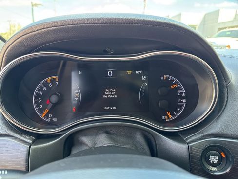 Used 2020 Jeep Grand Cherokee High Altitude AWD/4WD image 15