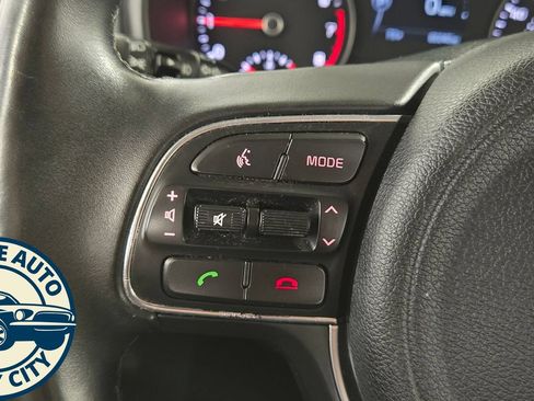 Used 2017 Kia Sportage EX w/ EX Technology Package FWD image 13