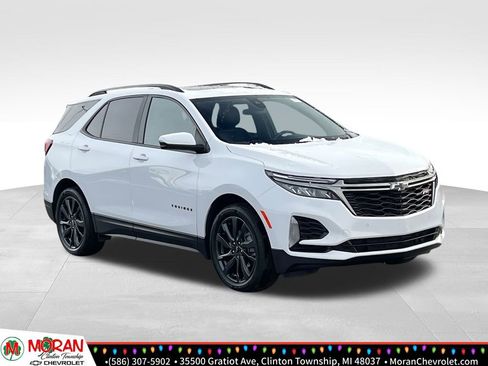 Certified 2022 Chevrolet Equinox RS w/ RS Leather Package image 8