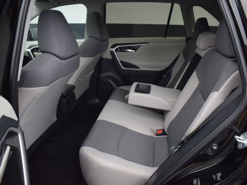 Used 2024 Toyota RAV4 XLE w/ Convenience Package AWD/4WD image 13